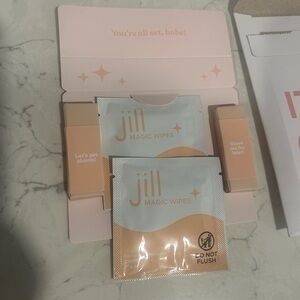 Jill Razors Magic Wipes Set and Replacement heads